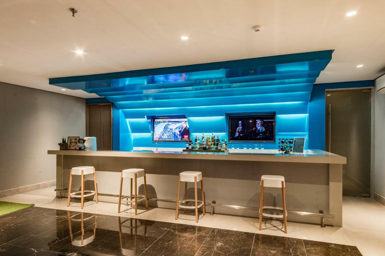 Hotel Citadines Bay Manila 4*