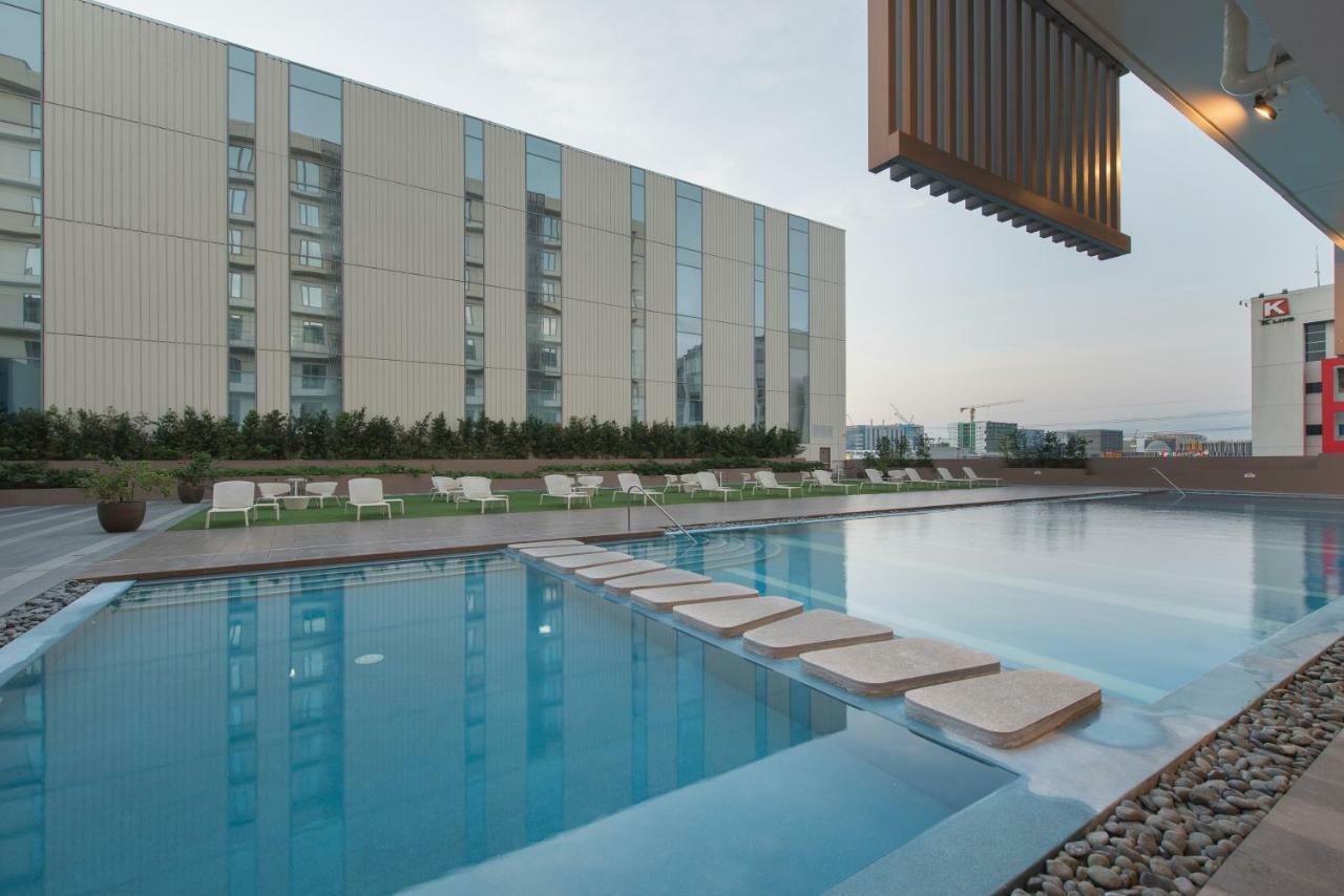 Hotel Citadines Bay Manila 4*