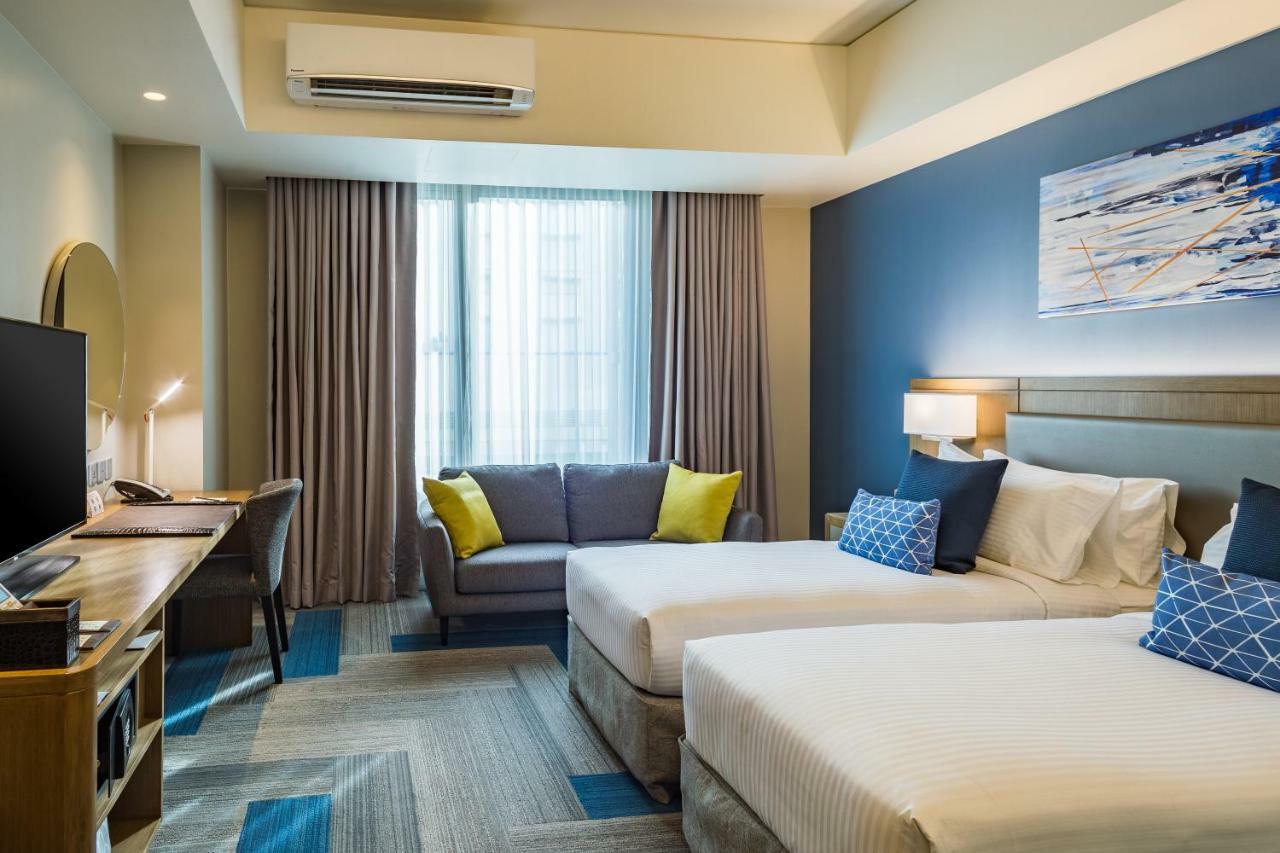 Citadines Bay Manila Hotel